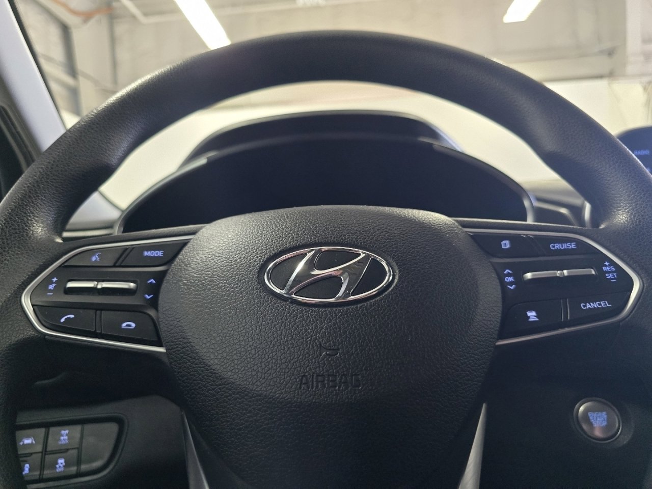 Used 2020 Hyundai Santa Fe SEL image 23