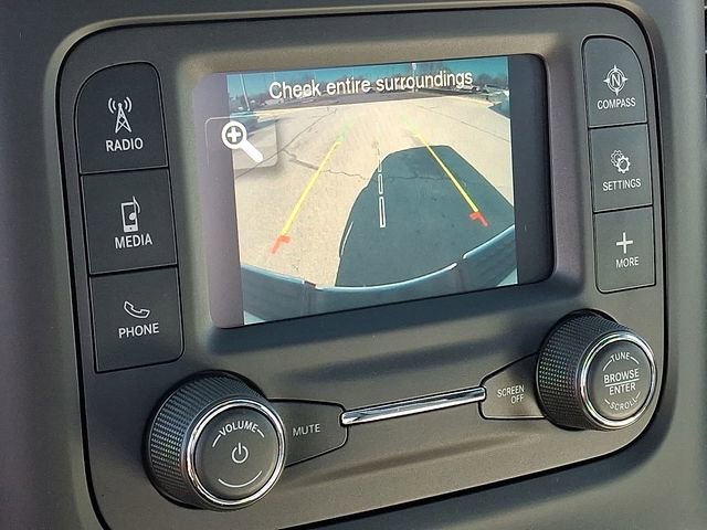 Used 2024 RAM 2500 Tradesman w/ Chrome Appearance Group image 13