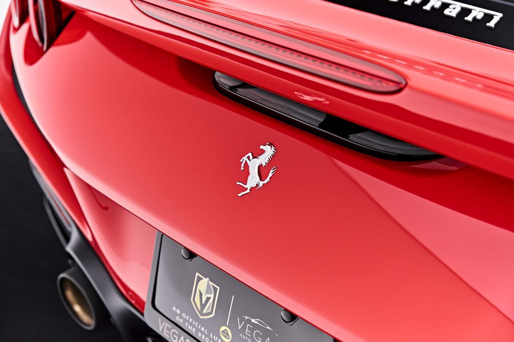 Used 2020 Ferrari F8 Tributo RWD image 33