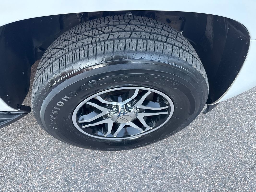 Used 2012 Chevrolet Tahoe LS image 19