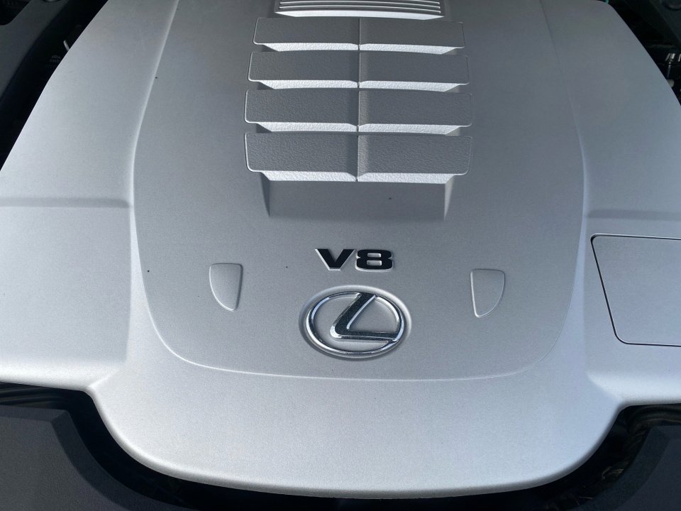 Used 2016 Lexus LS 460 image 18