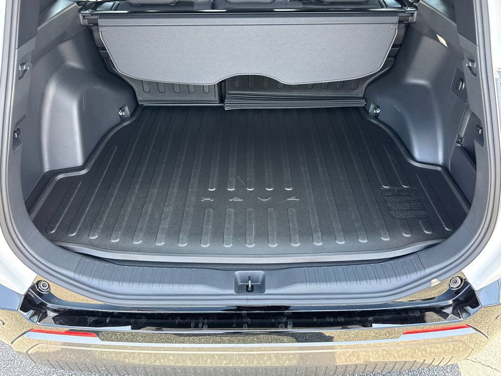 New 2026 Toyota RAV4 SE AWD/4WD image 18