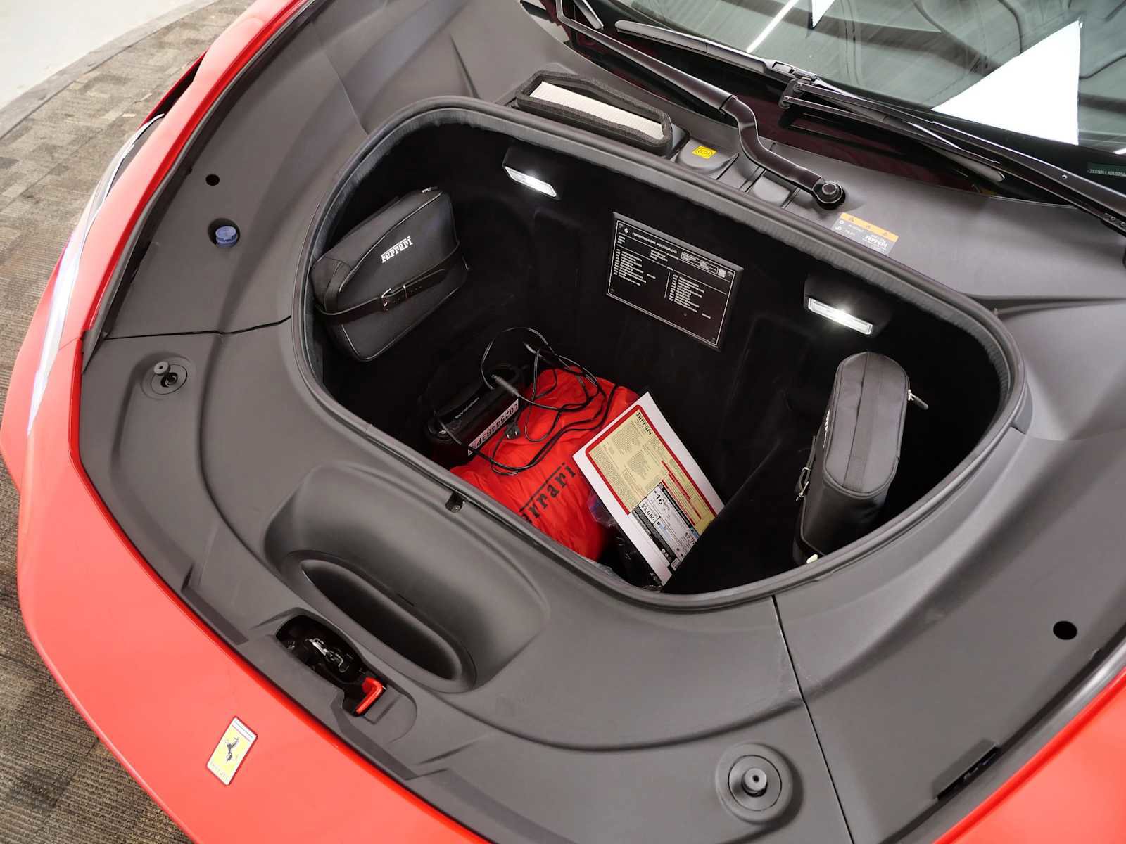 Certified 2020 Ferrari F8 Tributo image 31