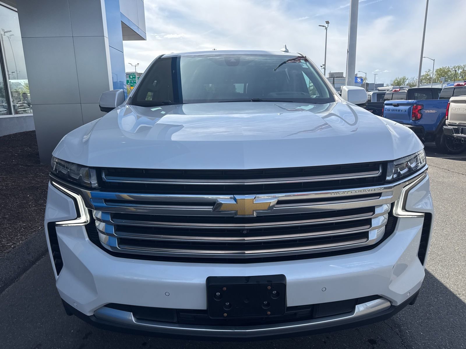 Used 2021 Chevrolet Tahoe High Country AWD/4WD image 3