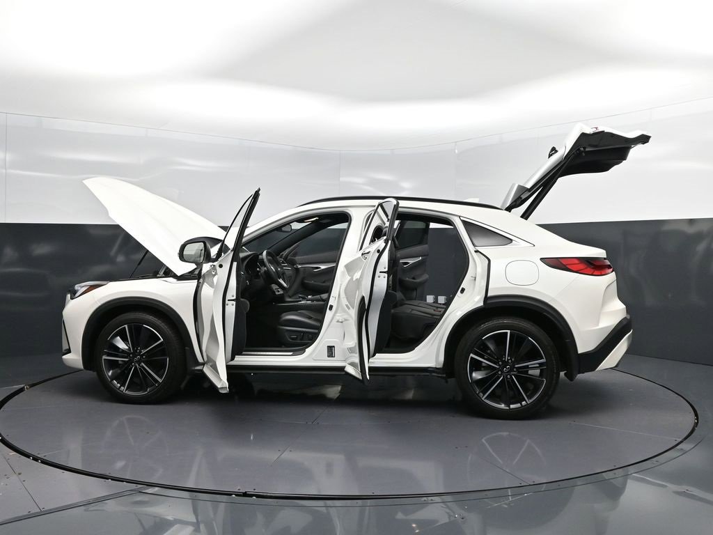 Certified 2023 INFINITI QX55 Luxe w/ Cargo Package image 46