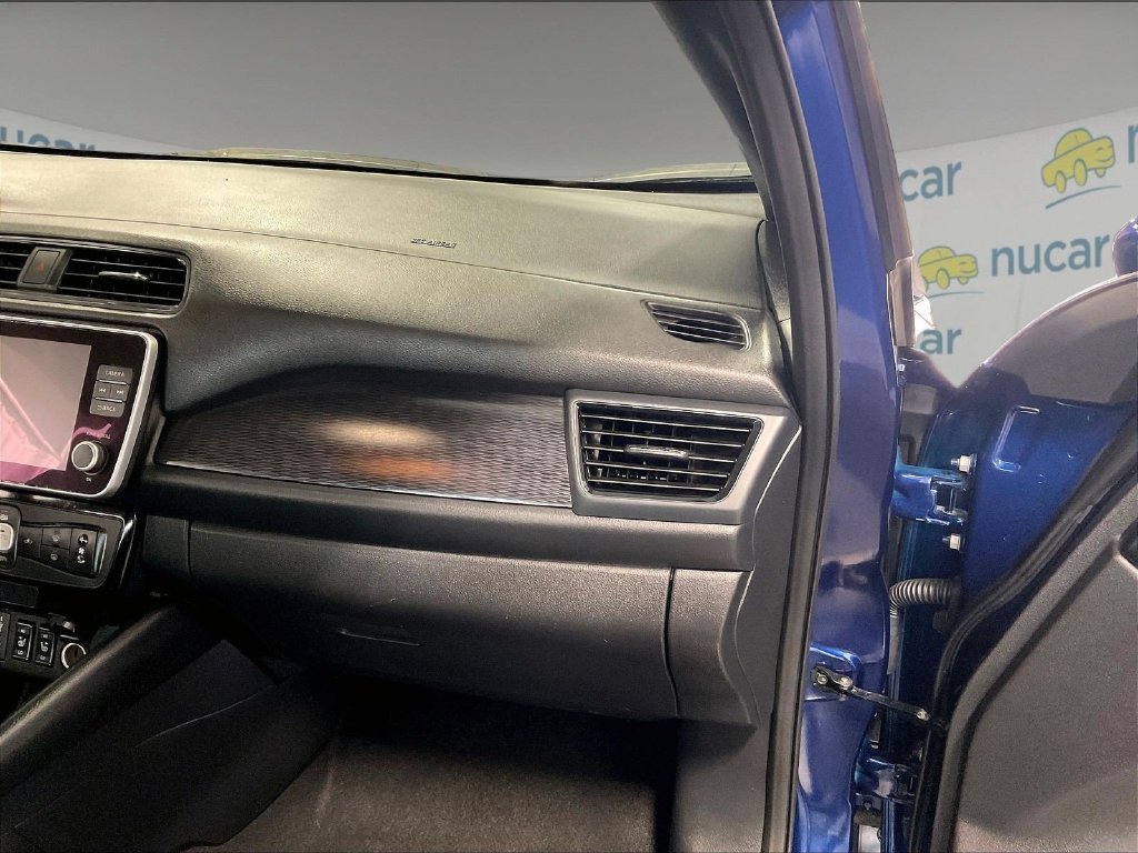 Certified 2025 Nissan Leaf SV Plus FWD image 13