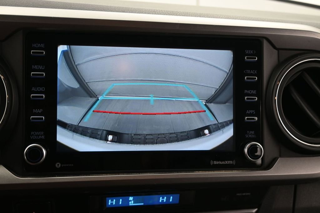 Used 2022 Toyota Tacoma SR5 AWD/4WD image 18