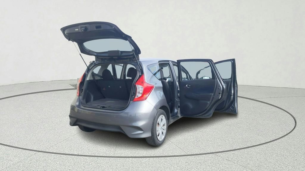 Used 2018 Nissan Versa Note SV image 13