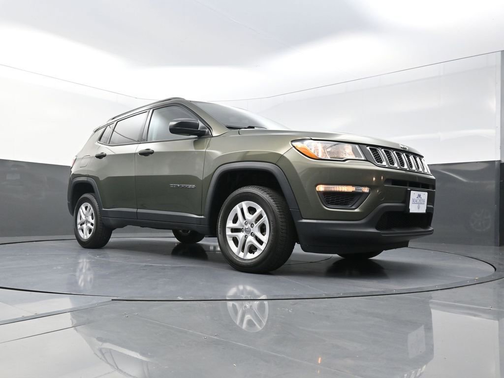 Used 2018 Jeep Compass Sport image 23