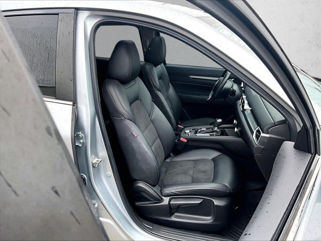 Used 2020 MAZDA CX-5 Touring FWD image 9