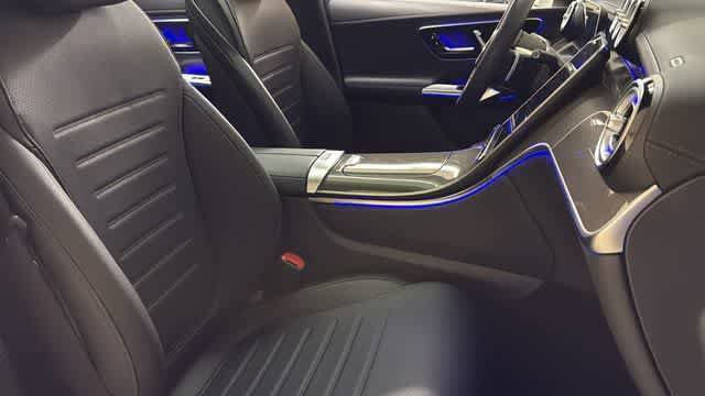 Used 2023 Mercedes-Benz GLC 300 4MATIC image 29