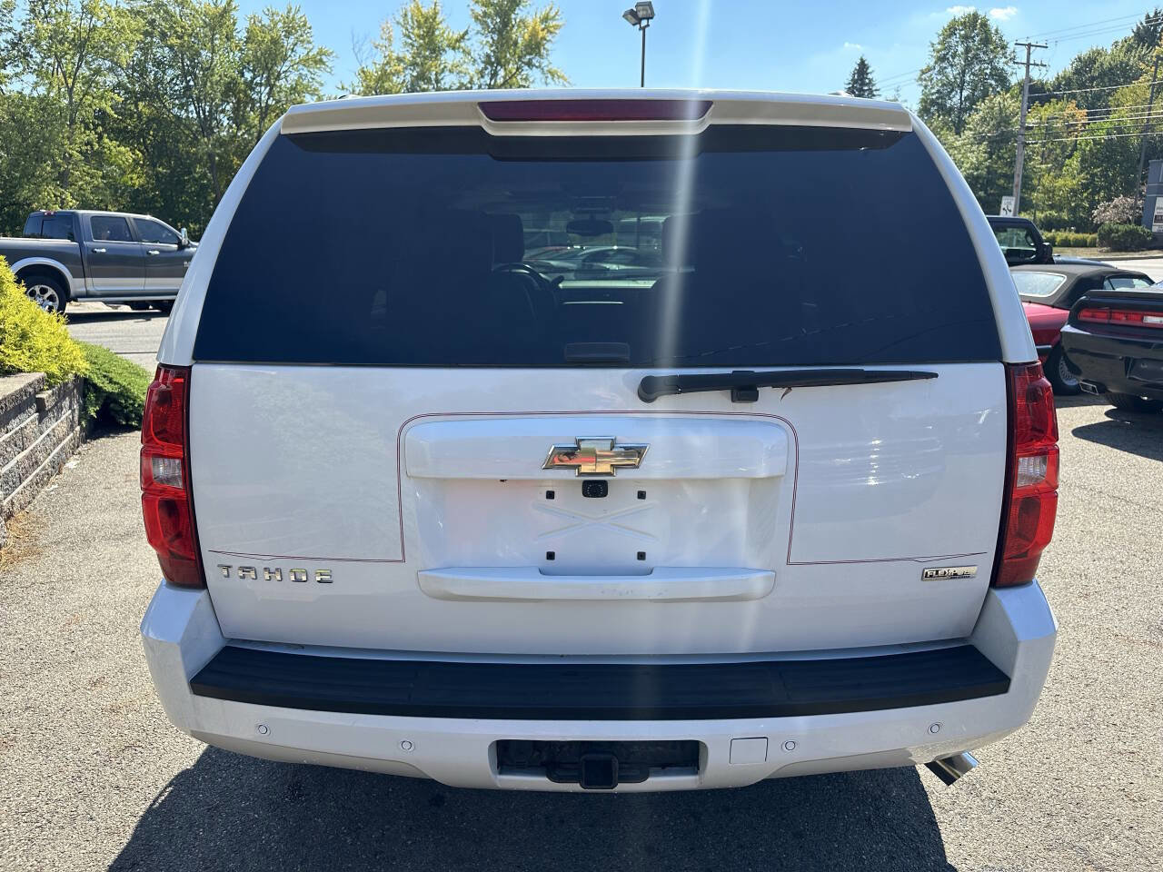 Used 2011 Chevrolet Tahoe LT w/ Luxury Package image 5