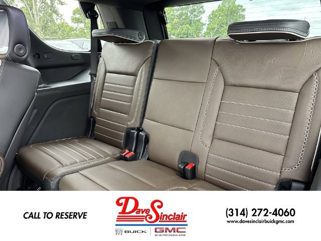 New 2026 GMC Yukon Denali Ultimate AWD/4WD image 24