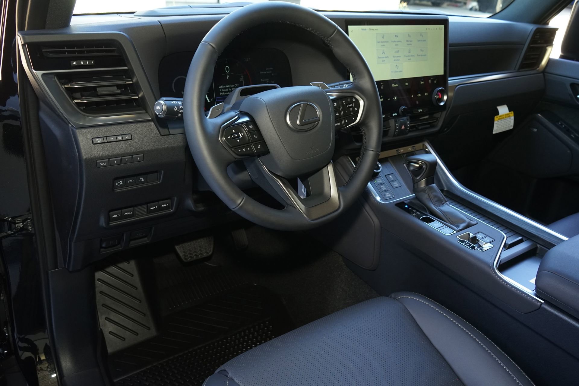 Used 2026 Lexus GX 550 image 8