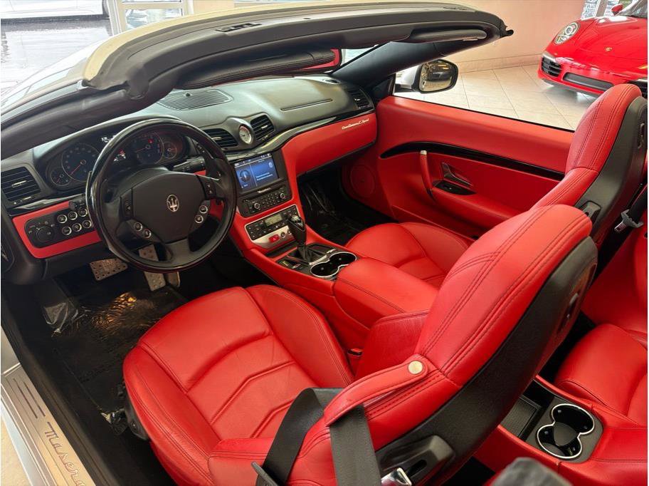 Used 2016 Maserati GranTurismo Sport image 26