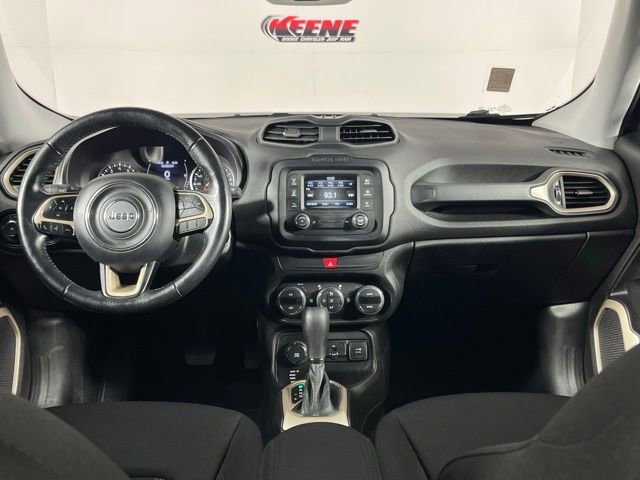 Used 2017 Jeep Renegade Latitude w/ Safety & Security Group image 12
