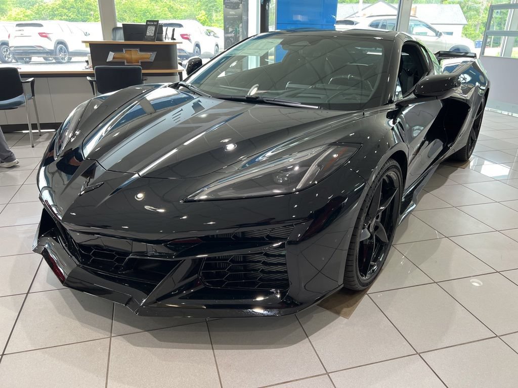 New 2026 Chevrolet Corvette E-Ray AWD/4WD image 1