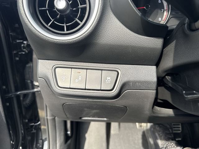 Used 2023 Kia Forte GT-Line image 18