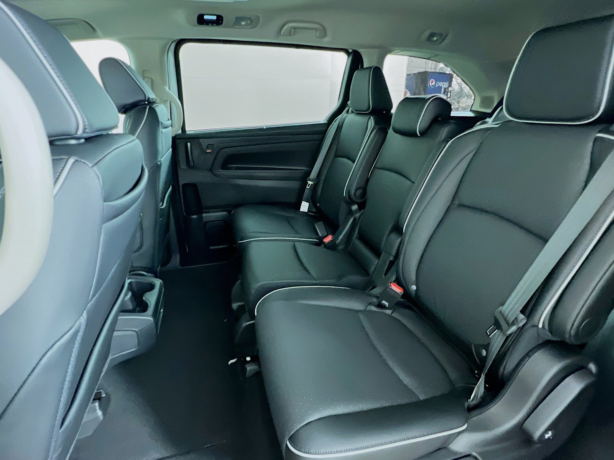 New 2026 Honda Odyssey Elite image 16
