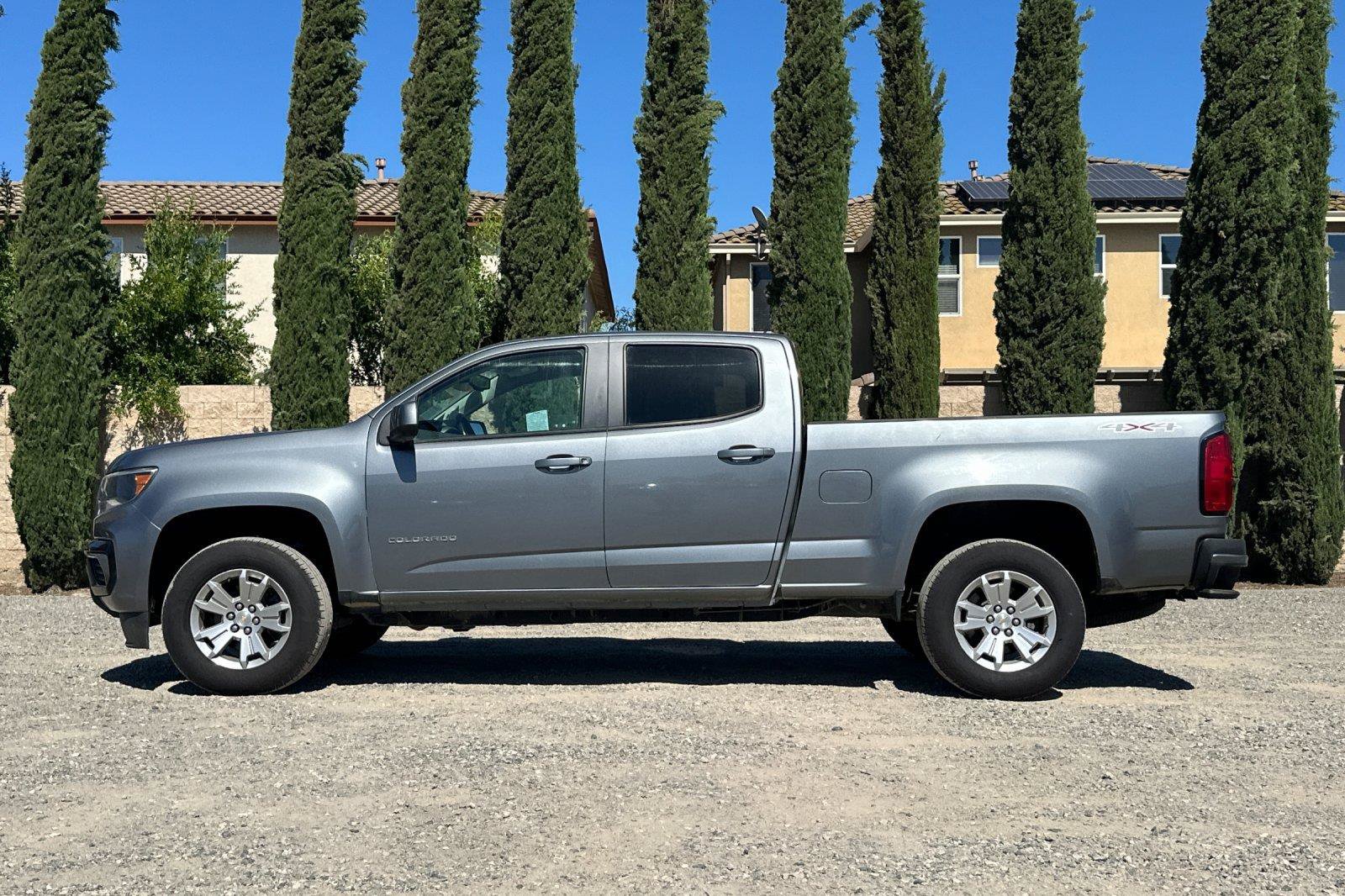 Used 2022 Chevrolet Colorado LT w/ Safety Package AWD/4WD image 6