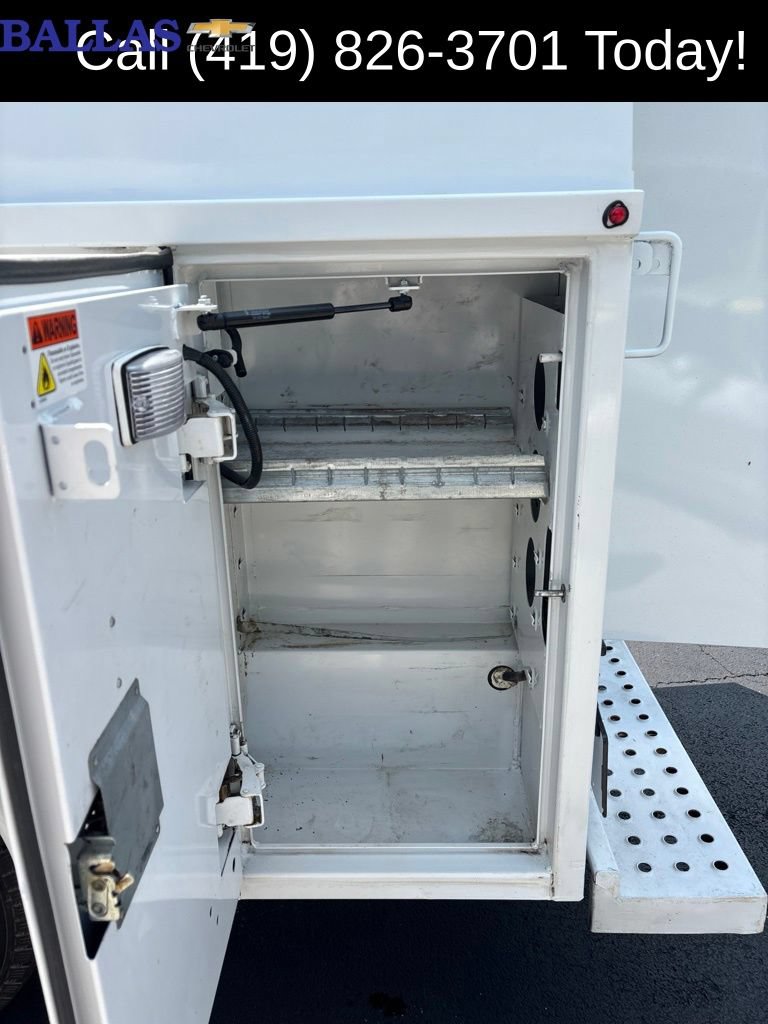 Used 2019 GMC Savana 3500 w/ Power Convenience Package RWD image 10