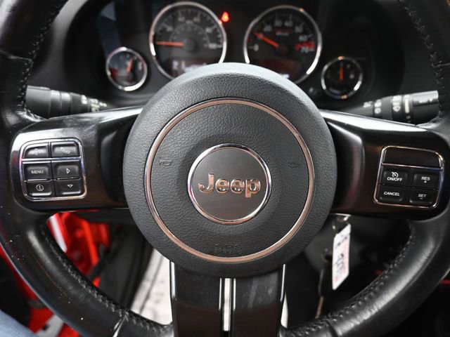 Used 2017 Jeep Wrangler Unlimited Rubicon image 17