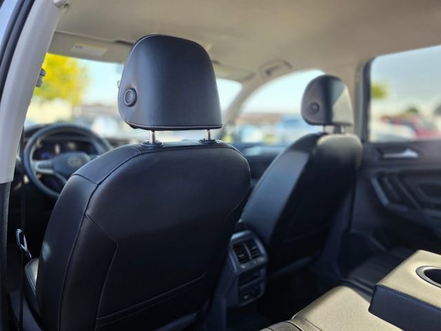 Used 2024 Volkswagen Tiguan Wolfsburg Edition image 21