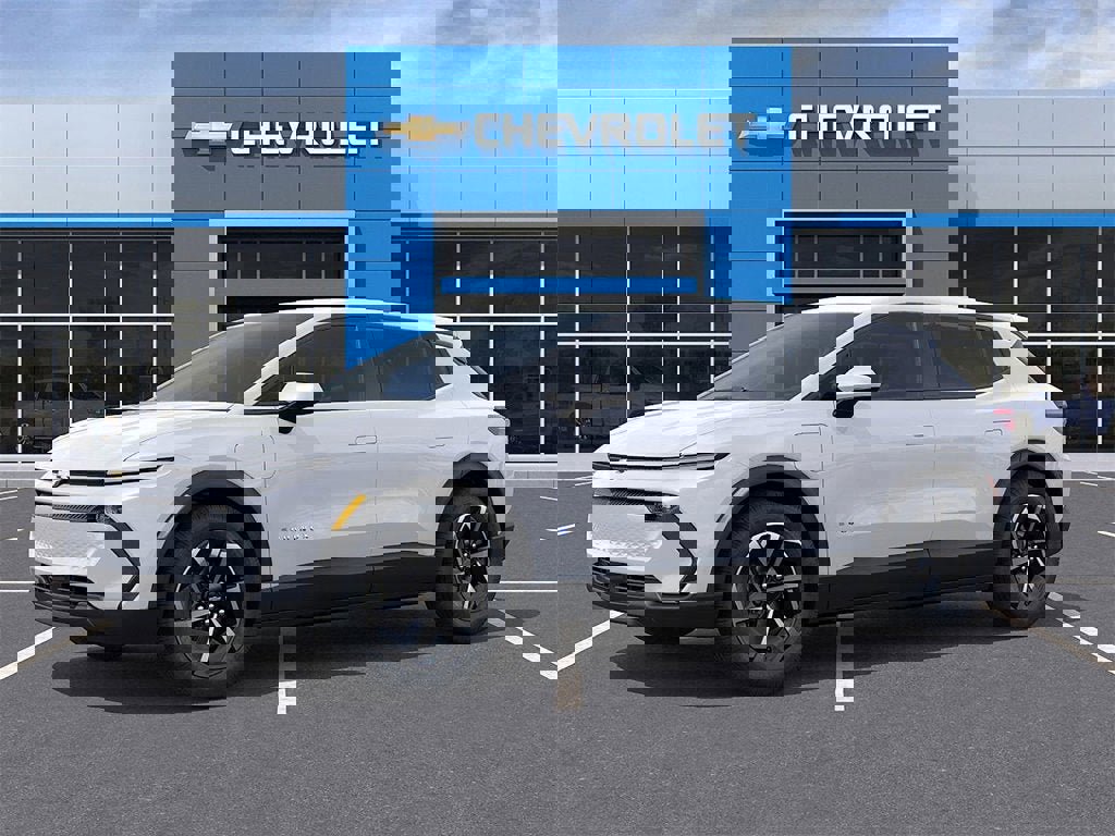 New 2026 Chevrolet Equinox EV LT image 3