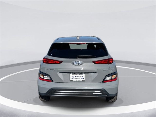 Used 2023 Hyundai Kona SE image 6