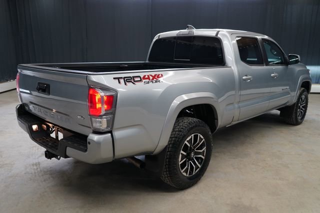 Used 2023 Toyota Tacoma TRD Sport w/ Technology Package AWD/4WD image 7