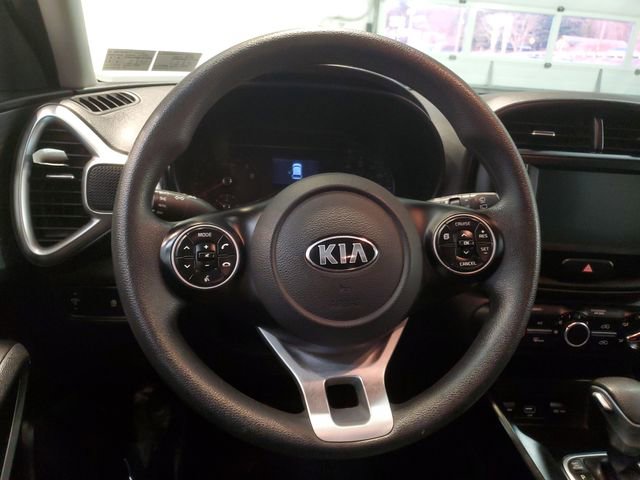 Used 2020 Kia Soul LX image 16