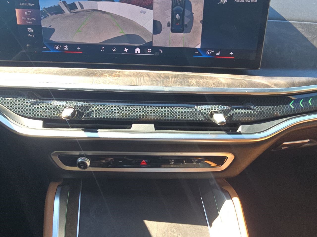 Used 2024 BMW X6 xDrive40i AWD/4WD image 22