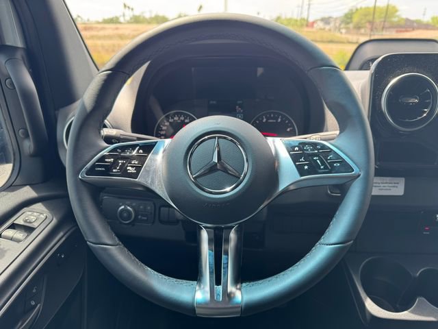 New 2025 Mercedes-Benz Sprinter 2500 image 24