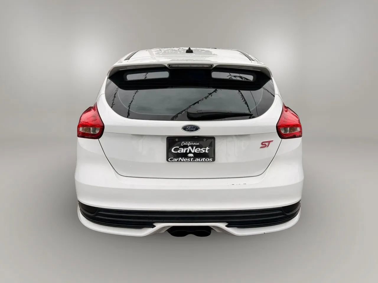 Used 2017 Ford Focus ST FWD image 12