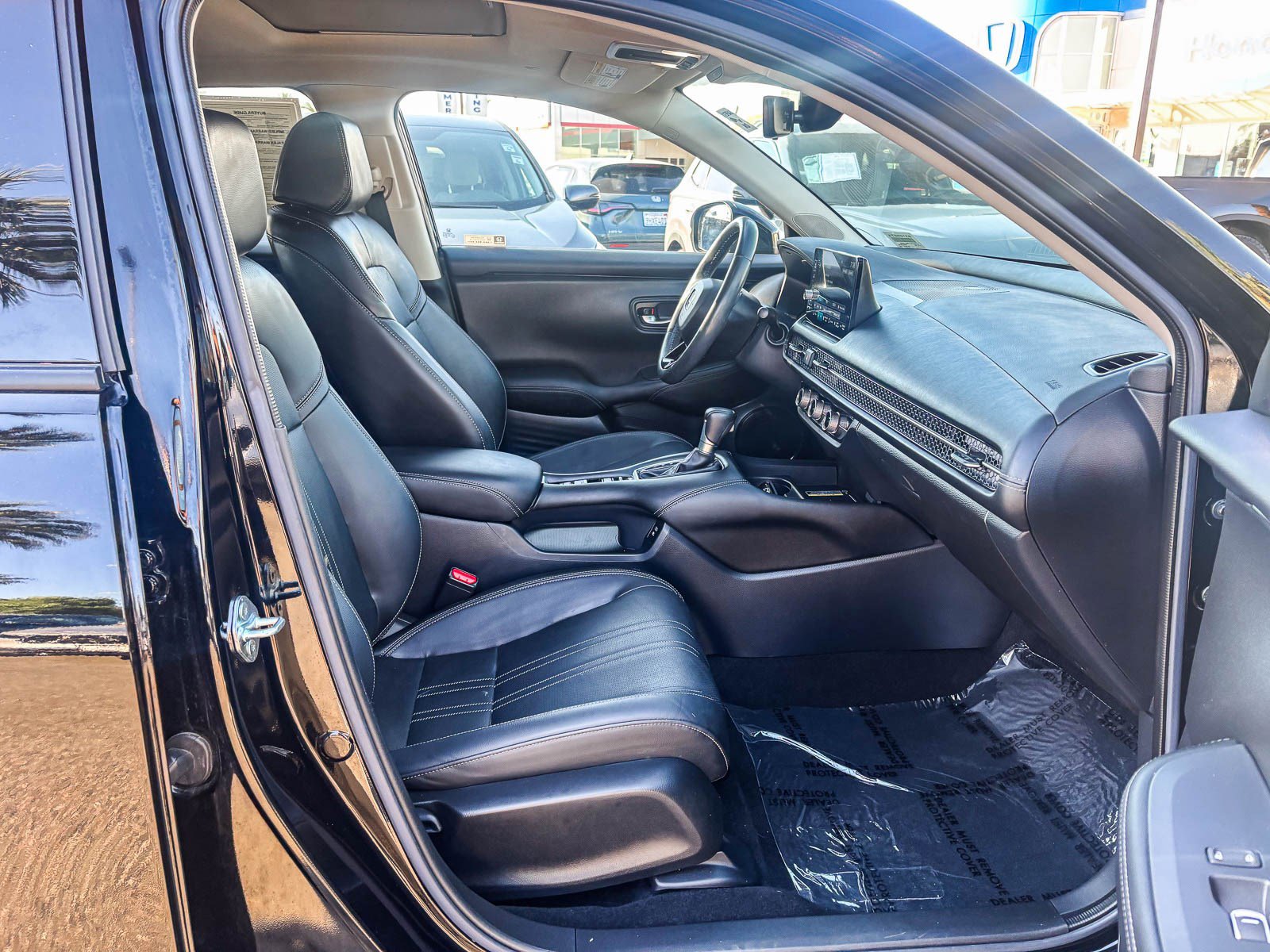 Certified 2024 Honda HR-V EX-L image 19