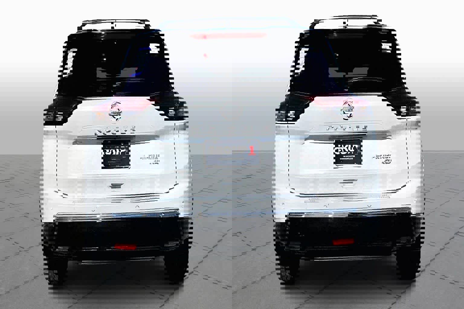 New 2026 Nissan Rogue Platinum image 4