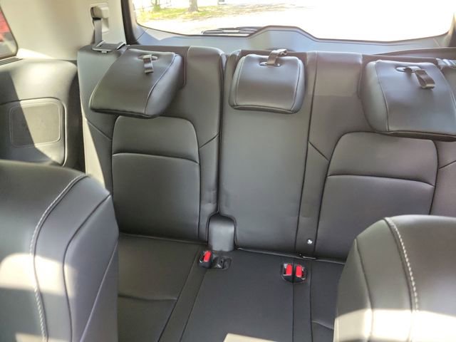 Used 2024 Nissan Pathfinder SL w/ SL Premium Package FWD image 25