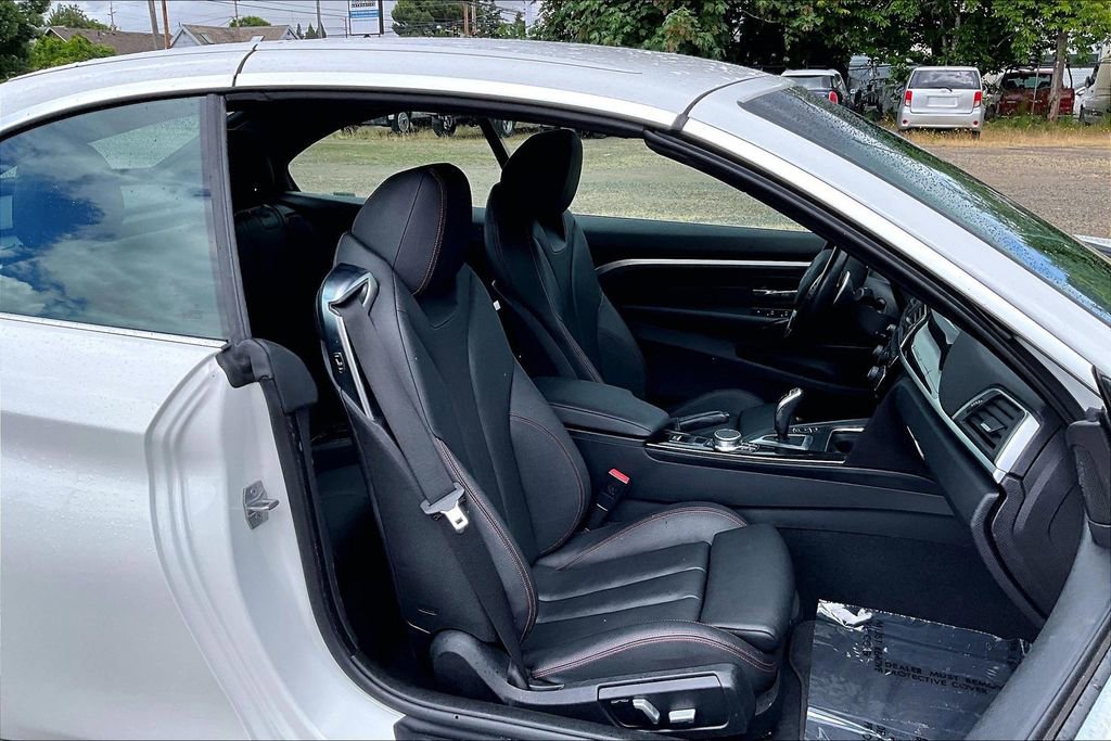 Used 2019 BMW 430i Convertible RWD image 10