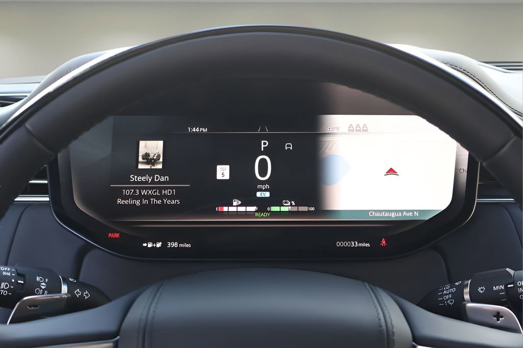 New 2026 Land Rover Range Rover SE image 22