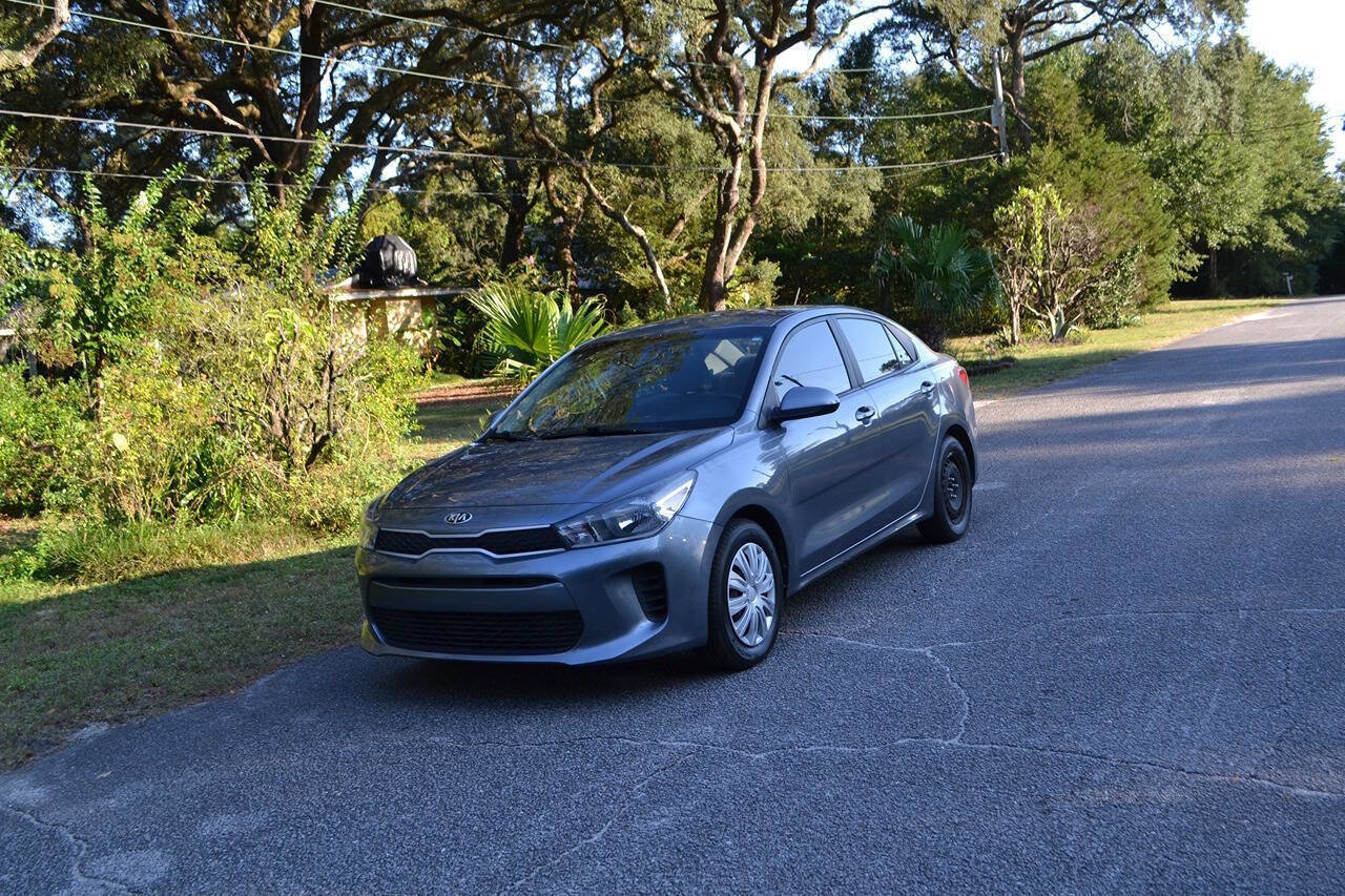 Used 2020 Kia Rio S image 2