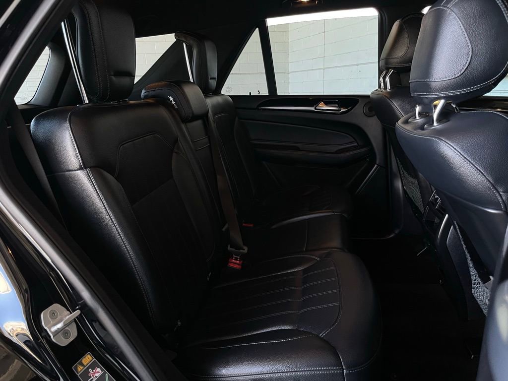 Used 2018 Mercedes-Benz GLE 350 w/ Premium 1 Package image 16