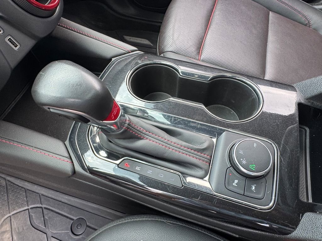 Used 2022 Chevrolet Blazer RS w/ Enhanced Convenience Package FWD image 18