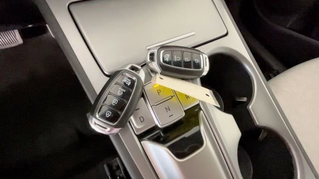 Used 2023 Hyundai Kona SE FWD image 27