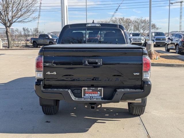 Used 2022 Toyota Tacoma Limited image 6