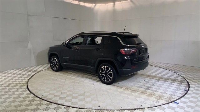 Used 2022 Jeep Compass Limited image 6