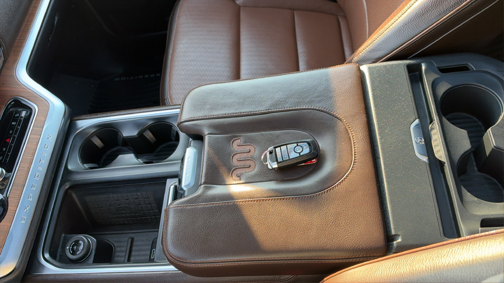 Certified 2025 Ford Expedition King Ranch AWD/4WD image 25