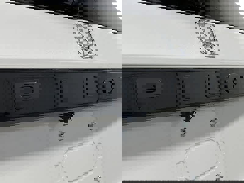 New 2025 Honda Pilot EX-L image 6