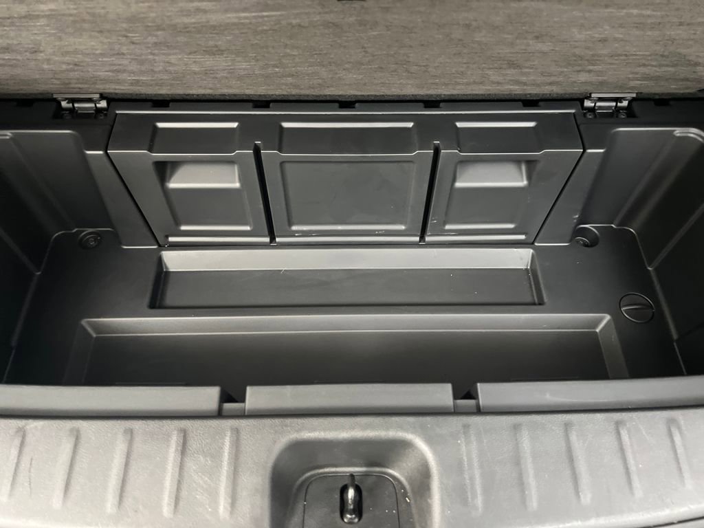 Used 2025 Nissan Pathfinder SL image 37