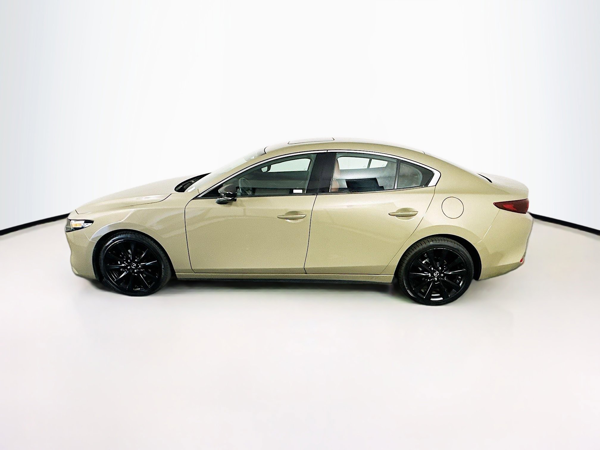 Used 2024 MAZDA MAZDA3 s image 4