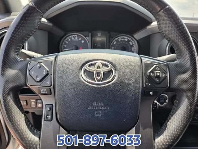 Used 2017 Toyota Tacoma TRD Sport AWD/4WD image 23